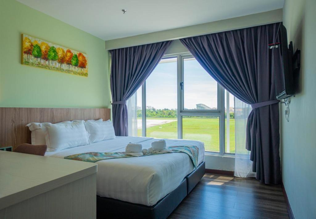 Flypod Hotel Кота Кинабалу Екстериор снимка