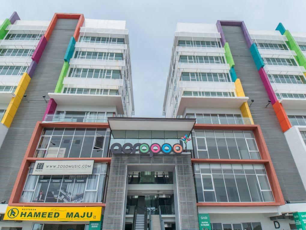 Flypod Hotel Кота Кинабалу Екстериор снимка